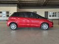 2016 Toyota Yaris 1.3 5-dr