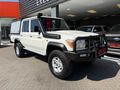 2013 Toyota Land Cruiser 79 4.0 Double-Cab