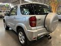 2005 Toyota RAV4 180 3-dr