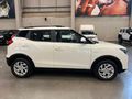 2022 Mahindra XUV 300 1.5D | W6
