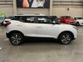 2019 Mahindra XUV 300 1.2T | W8