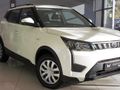 2020 Mahindra XUV 300 1.2T | W6