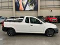 2023 Nissan NP200 1.6 A/C Safety Pack