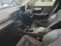 2020 Volvo XC40 T3 Momentum Auto