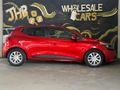 2015 Renault Clio 1 owner 1.2 Authentique 5-dr (55kW)