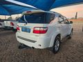 2011 Toyota Fortuner 3.0 D-4D Raised Body