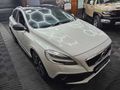 2017 Volvo V40 CC D3 Momentum Auto