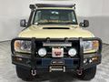 2015 Toyota Land Cruiser 79 4.5 D Double-Cab