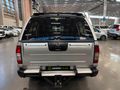 2006 Nissan Hardbody 3300i SEL Double-Cab