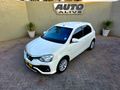 2017 Toyota Etios Cross 1.5 XS 5-dr