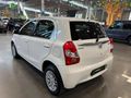 2016 Toyota Etios 1.5 XS 5-dr