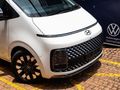 2023 Hyundai Staria 2.2d Luxury Auto