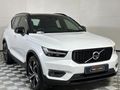 2018 Volvo XC40 D4 R-Design AWD