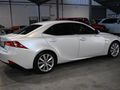 2015 Lexus IS 200t DOHC LUXURY 8-SPEED MULTI-TRONIC AUTOMATIC