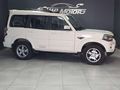 2016 Mahindra Scorpio 2.2 mHawk 4x4 8-seat | S10