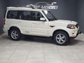 2016 Mahindra Scorpio 2.2 mHawk 4x4 8-seat | S10