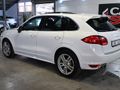 2014 Porsche Cayenne S 4.2 TDi Gen II Off-Road Pack 8-SPD Multi-Tronic