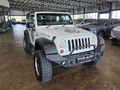 2013 Jeep Wrangler 3.6 V6 Rubicon 2-dr