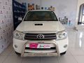 2011 Toyota Fortuner 3.0 D-4D Raised Body
