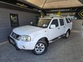 2006 Nissan Hardbody 2400i SE Double-Cab