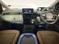 2022 Hyundai Staria 2.2d Luxury Auto