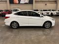 2017 Hyundai Accent 1.6 GLS | Fluid