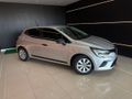 2023 Renault Clio V 1.0T Life