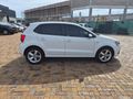 2024 Volkswagen Polo Vivo 1.6 Comfortline Auto 5-dr