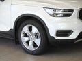 2021 Volvo XC40 T4 Momentum Auto
