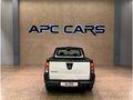 2022 Nissan NP200 1.6 A/C Safety Pack