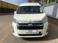2022 Toyota Quantum 2.8 GL 14 Seat