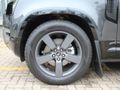 2025 Land Rover Defender 110 D250 X-Dynamic SE