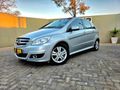 2011 Mercedes-Benz B-Class B 180 Auto