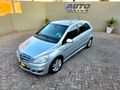2011 Mercedes-Benz B-Class B 180 Auto