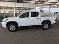 2017 Toyota Hilux 2.4 GD-6 Raised Body SRX Double-Cab