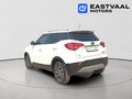 2023 Mahindra XUV 300 1.2T | W8