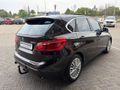 2016 BMW 2 Series 220i Luxury Line Auto