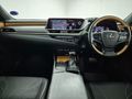 2019 Lexus ES 300h SE