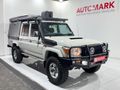 2017 Toyota Land Cruiser 79 4.5 D Double-Cab