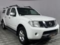 2015 Nissan Navara 3.0 dCi LE Auto 4x4 Double-Cab