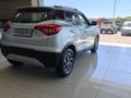 2024 Mahindra XUV 300 1.5D | W8