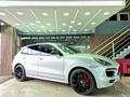2012 Porsche Cayenne GTS Auto
