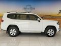 2023 Toyota Land Cruiser 300 V6 3.3 D GX-R