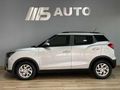 2022 Mahindra XUV 300 1.2T | W6