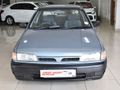 1995 Nissan Sentra 160 Auto
