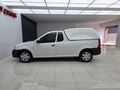 2022 Nissan NP200 1.6 A/C Safety Pack