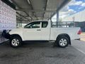 2017 Toyota Hilux 2.4 GD-6 Raised Body SRX Extended Cab