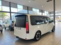 2025 Hyundai Staria 2.2d Luxury Auto