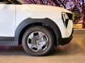 2025 Mahindra XUV 3XO 1.2T MX2 Auto