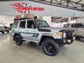 2011 Toyota Land Cruiser 76 4.2 D Station Wagon